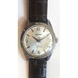 Seiko AWW-876
