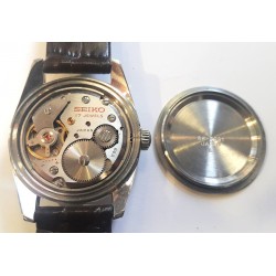 Seiko AWW-876