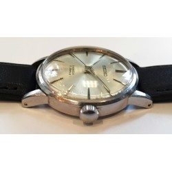 Seiko AWW-981