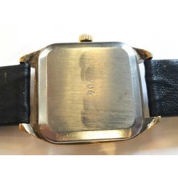 Raketa AWW-1002