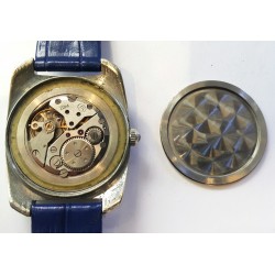 Wostok AWW-1009