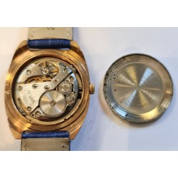 Raketa AWW-522