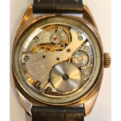 Raketa AWW-565
