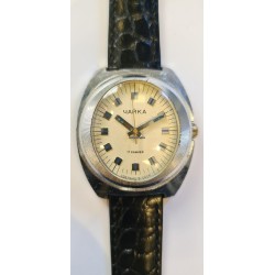 Chaika Classic - White, 1982