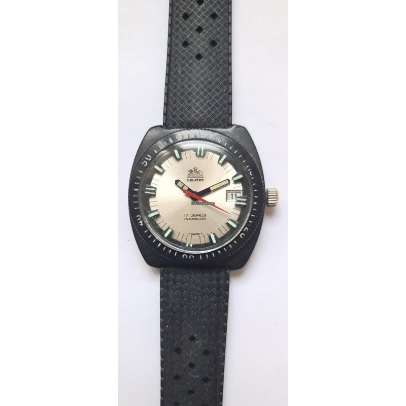 Lejon Sportive Wrist Watch - Silver, 1972