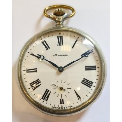 Manual winding 1975 Good - White, 1975