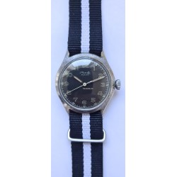 Muselte Resist Military WWII Wrist Watch - Black, 1943