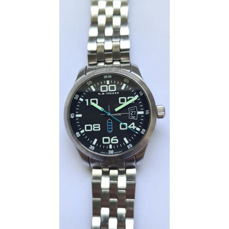 N.B. Yäeger - Black, 1999