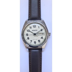 Raketa - White, 1975