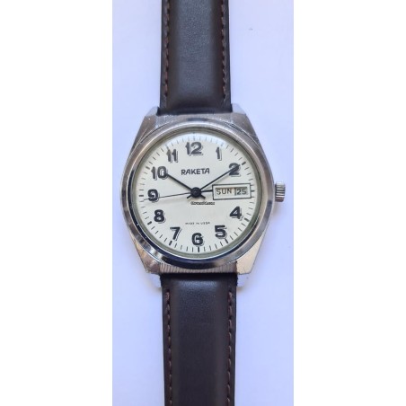 Raketa - White, 1975